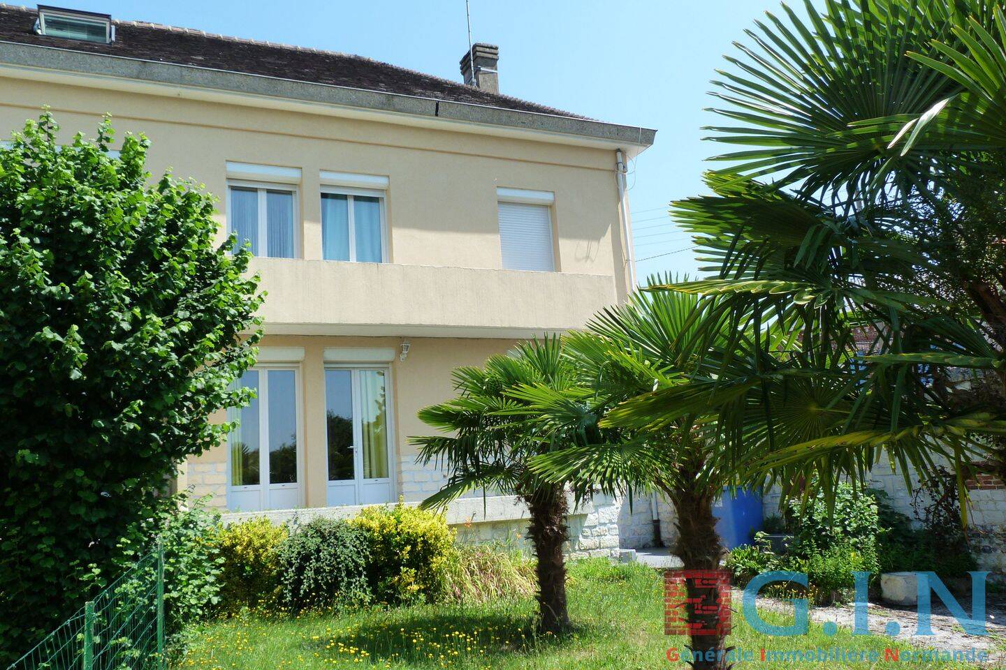 Maison 5 pièces 94 m² · à Duclair · 94 m² · 183 000 €