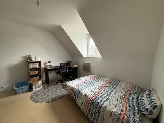 Appartement à louer 405 € 1 pièce 17 m² Étage 3/3 Centre Ville Quimper 29000