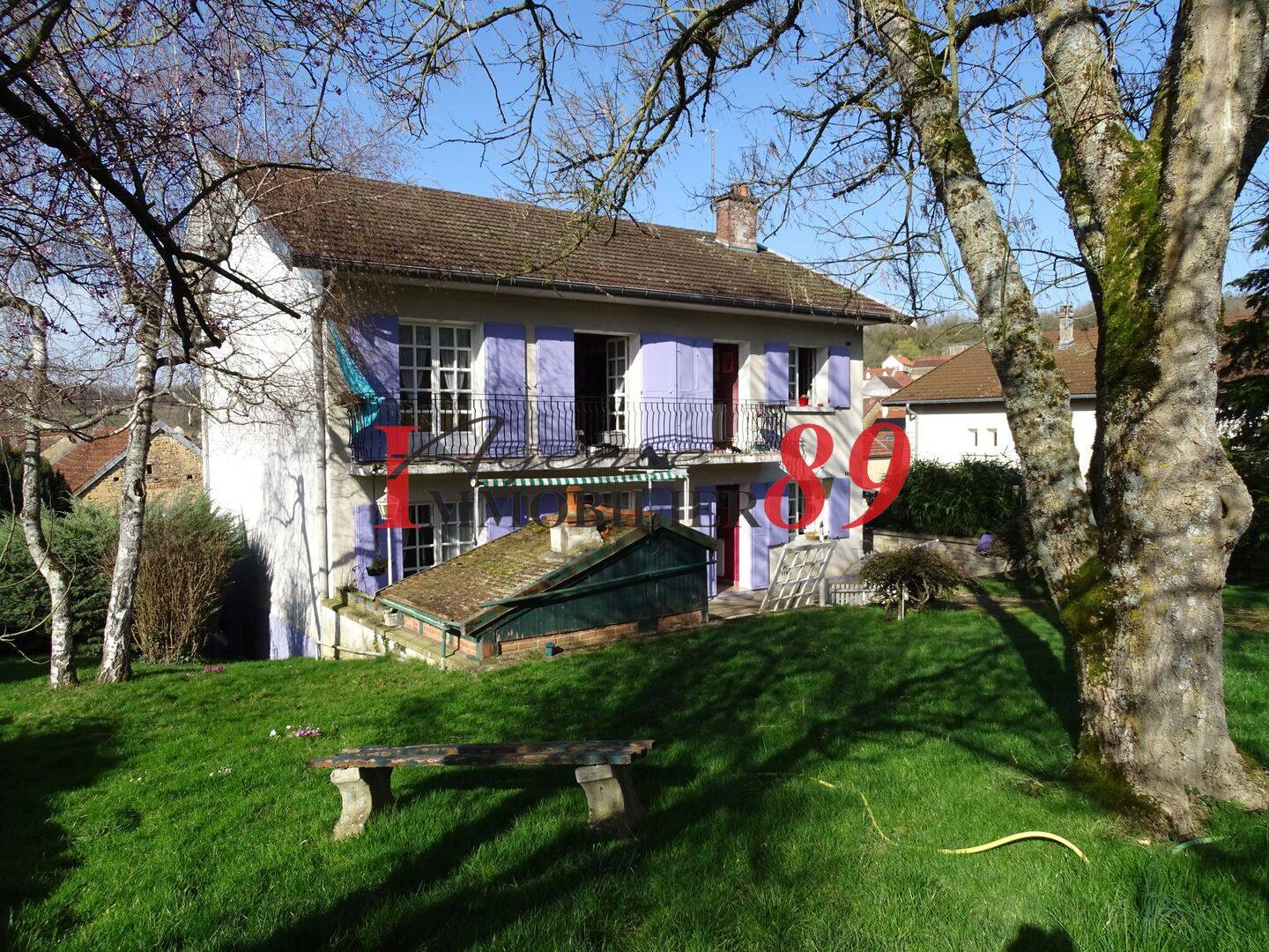 Maison 8 pièces 177 m² · à Venarey-les-Laumes · 177 m² · 191 000 €