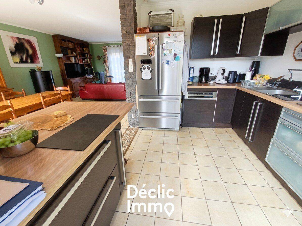Maison 6 pièces 95 m² · à Les Achards · 95 m² · 288 900 €