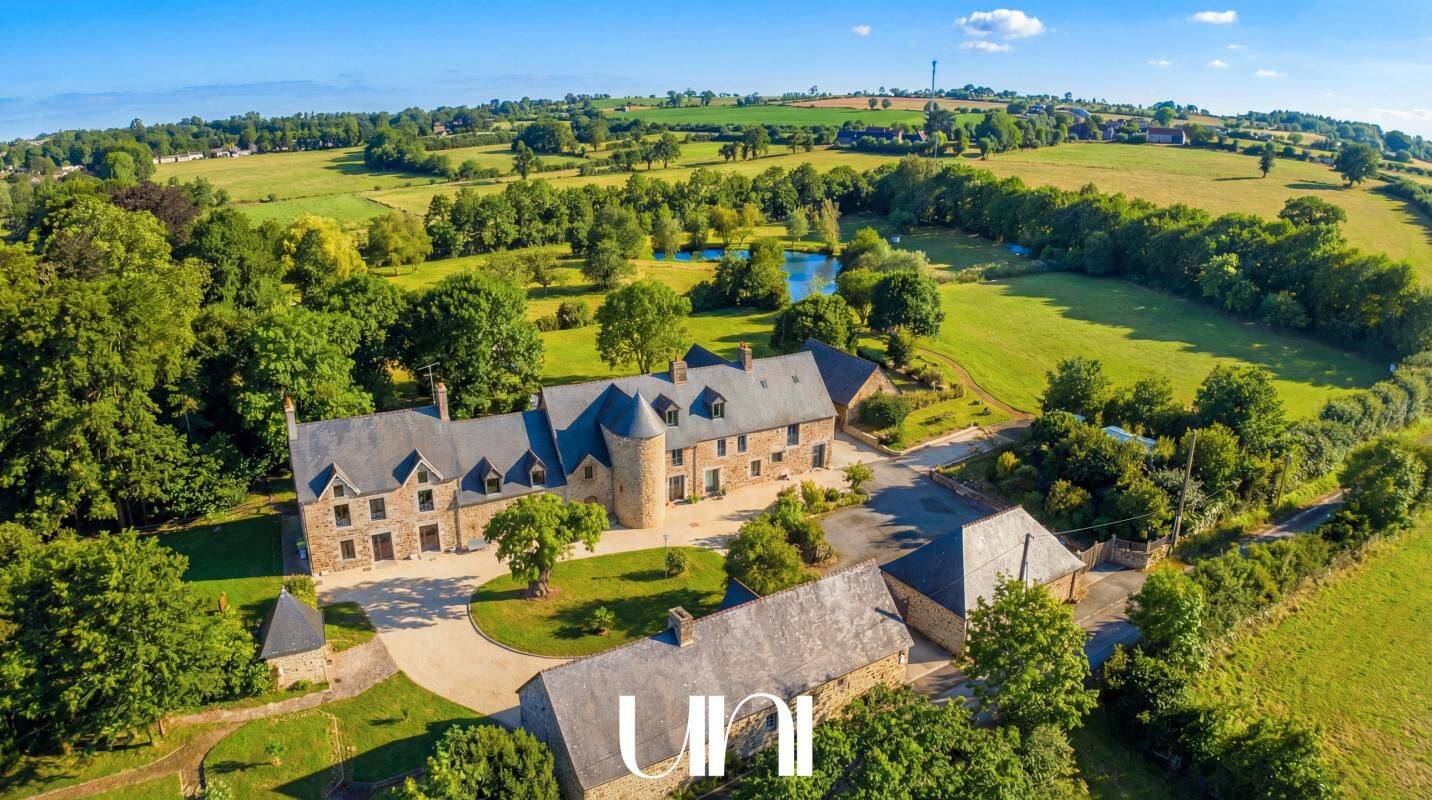 Maison 11 pièces 587 m² · à Saint-Aubin-des-Préaux · 587 m² · 1 598 000 €