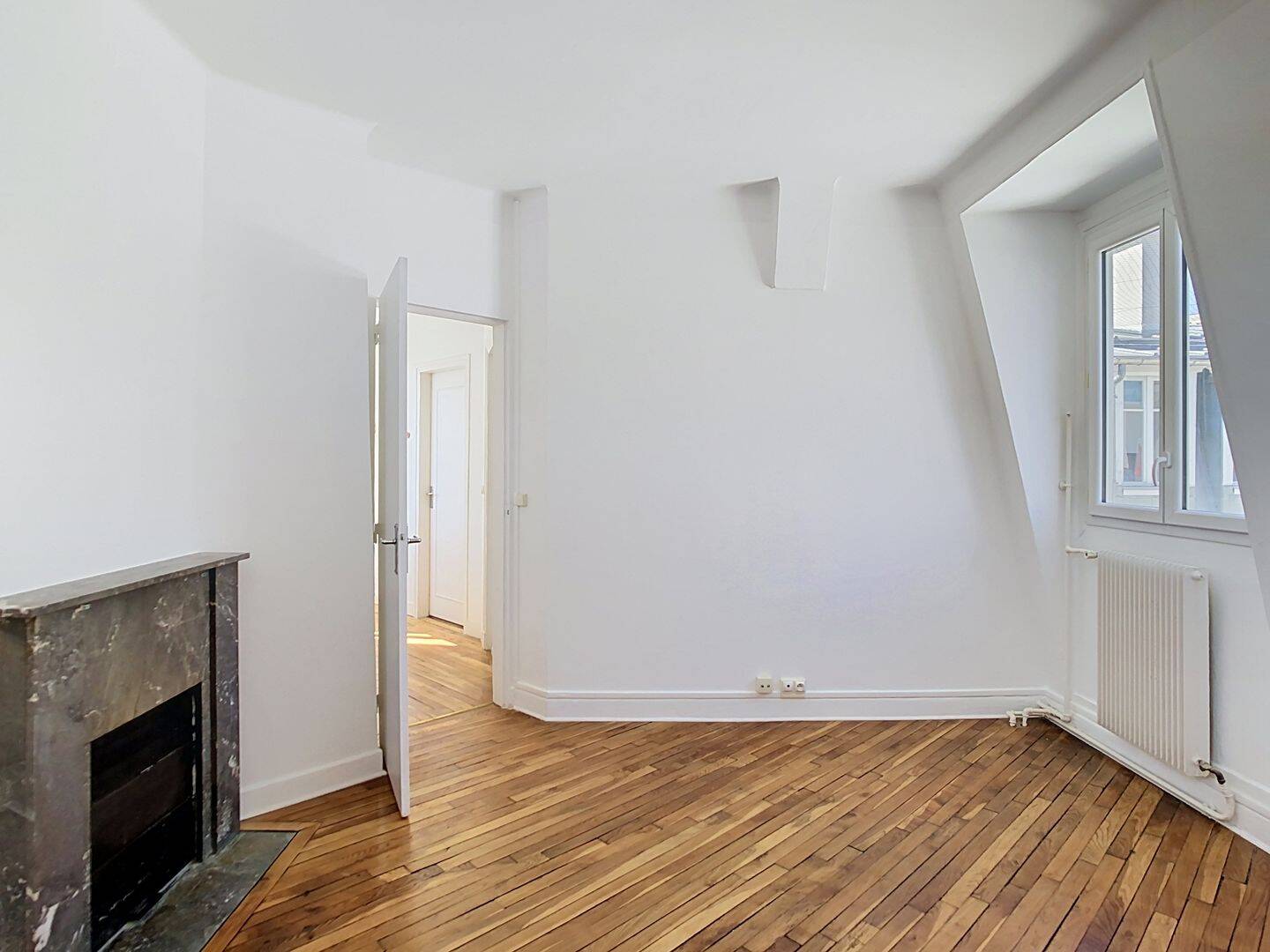 Appartement 2 pièces 31 m² · à Paris 15ème Arrondissement · 31,1 m² · 1 090 €