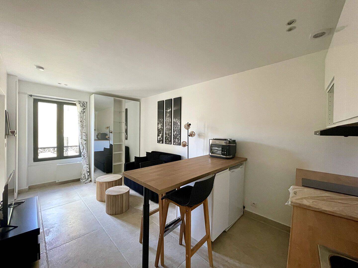 Appartement 1 pièce 17 m² · à Châtenay-Malabry · 17,4 m² · 850 €/mois