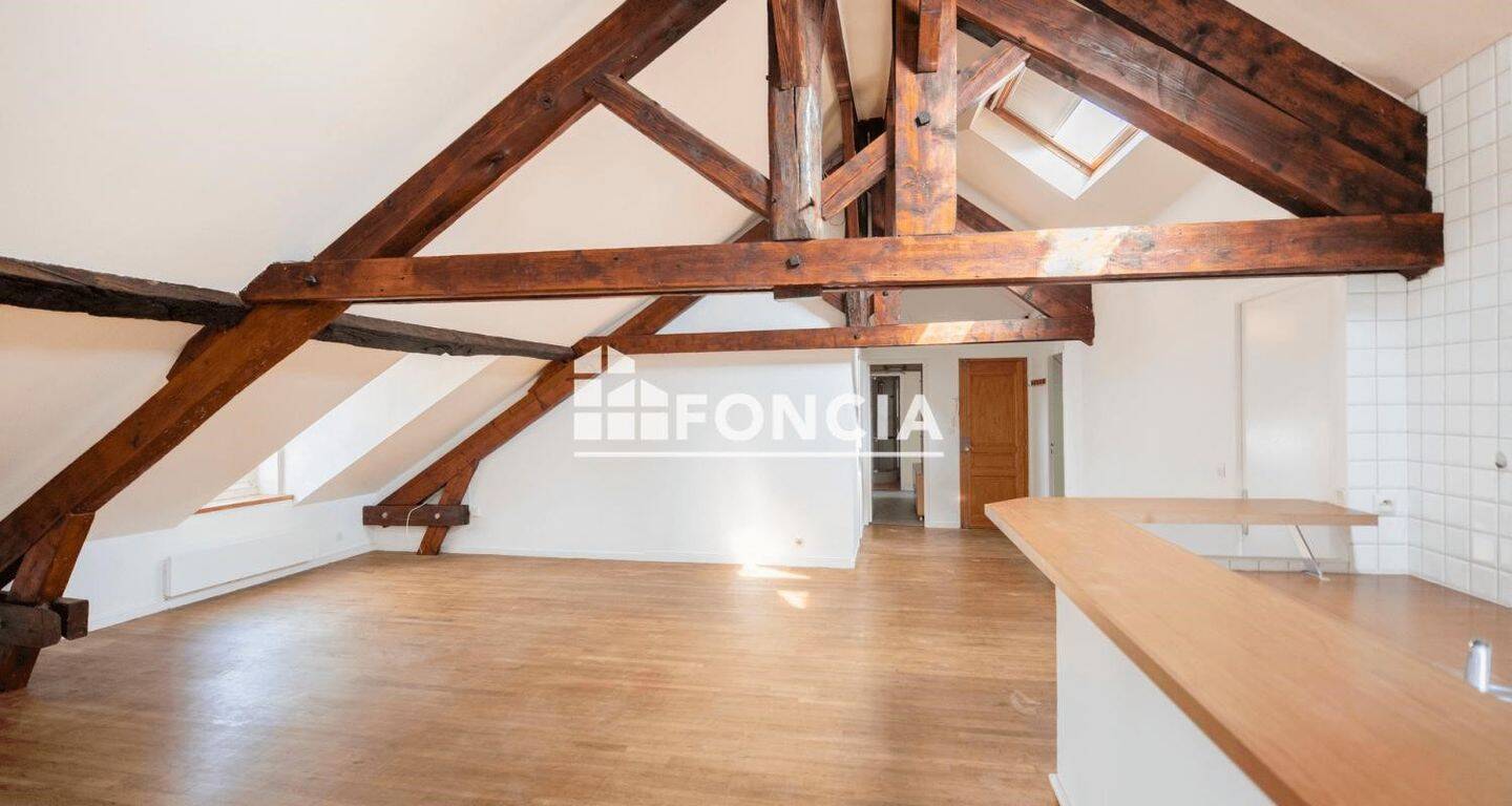 Appartement 5 pièces 145 m² · à Orléans · 145 m² · 249 500 €