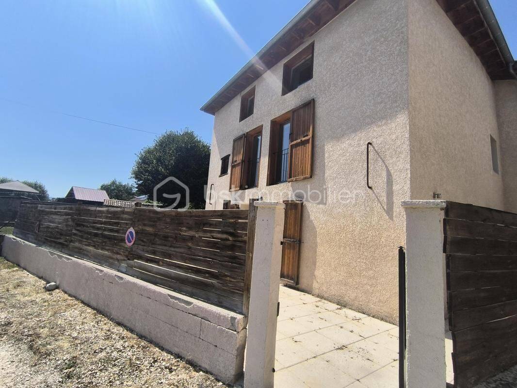 Maison 5 pièces 130 m² · à Voiron · 130 m² · 320 000 €