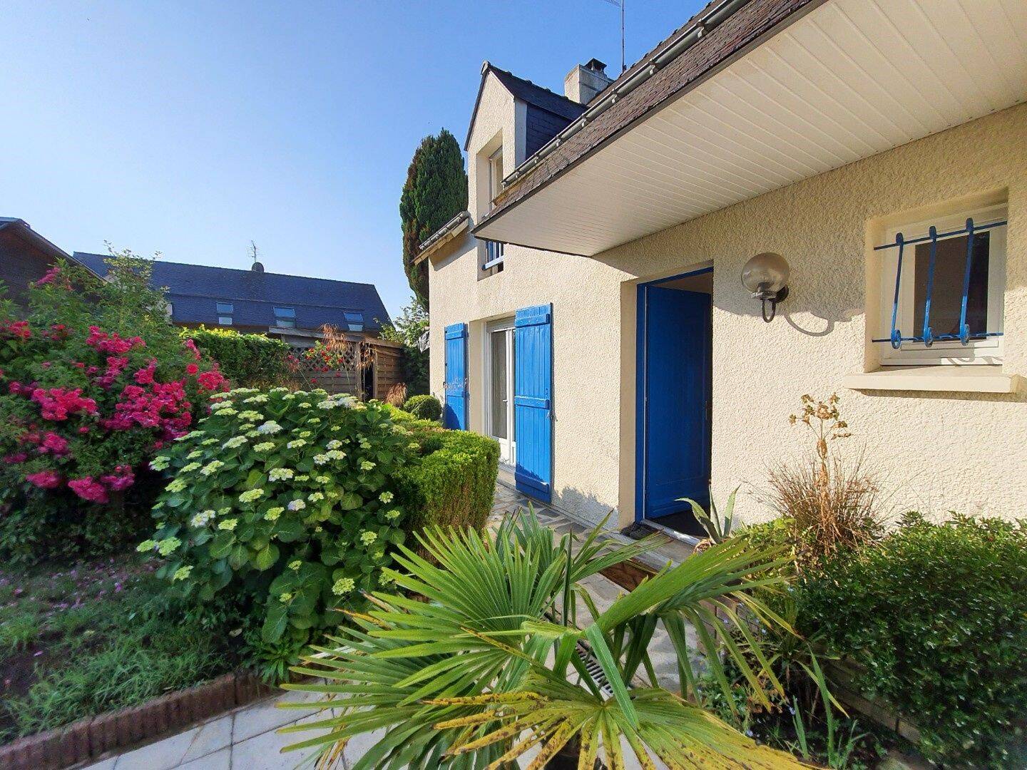 Maison 5 pièces 107 m² · à Saint-Nolff · 107 m² · 367 500 €