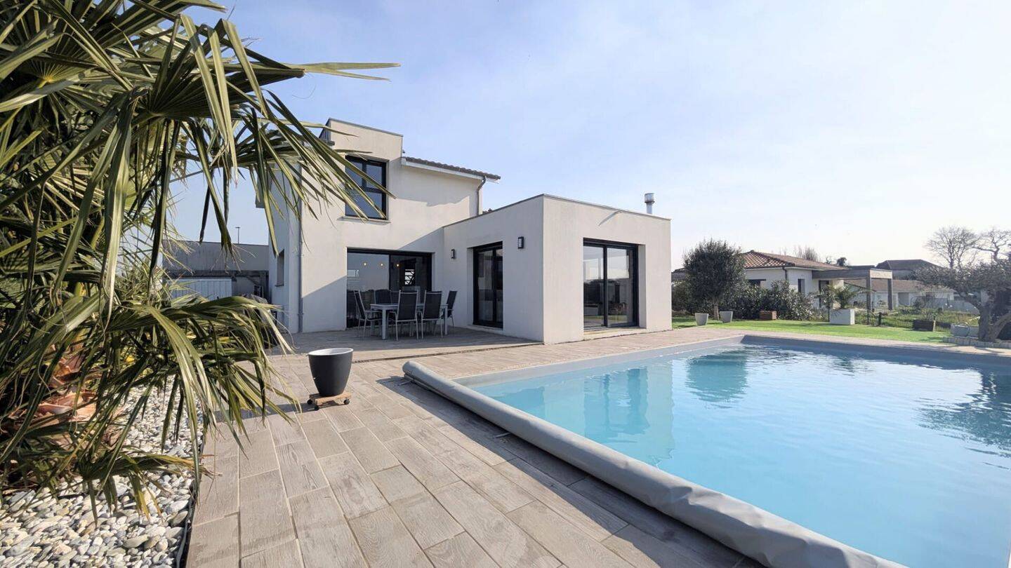 Maison 5 pièces 148 m² · à Orthez · 148 m² · 395 000 €