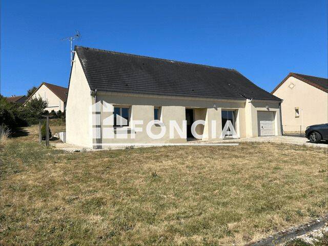 Maison 4 pièces 99 m² · à Châtillon-sur-Loire · 98,8 m² · 830 €