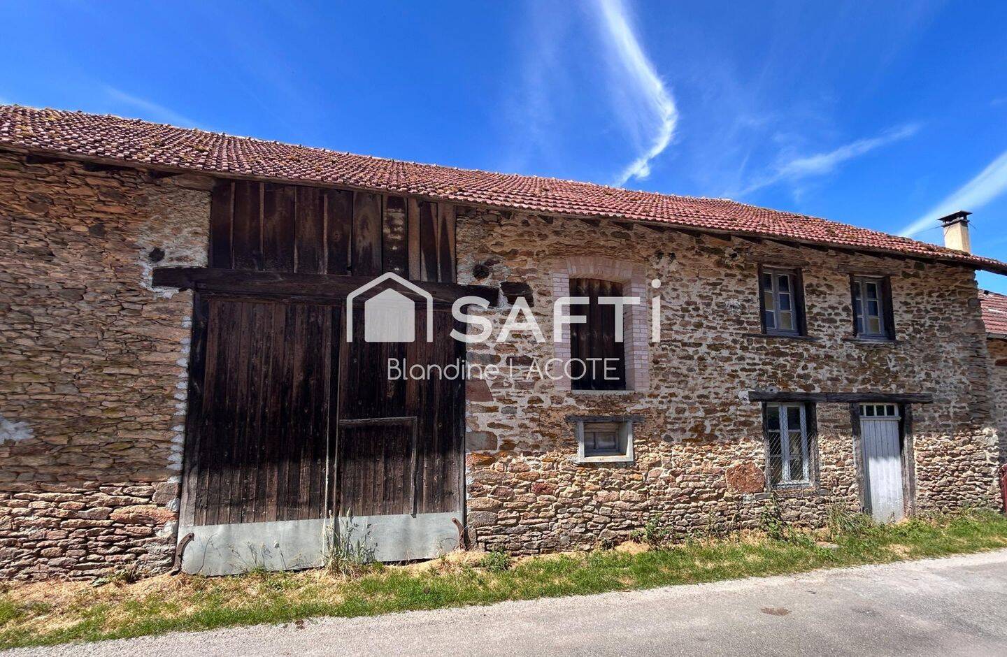 Maison 2 pièces 72 m² · à Saint-Dizier-Masbaraud · 72 m² · 28 500 €