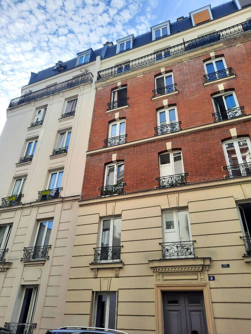 Appartement 1 pièce 20 m² · à Paris 15ème Arrondissement · 20 m² · 819 €/mois