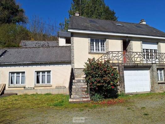 Maison à vendre 78 750 € 3 pièces 1 chambre 58,1 m² 742 m² de terrain Nord RN Ernée 53500