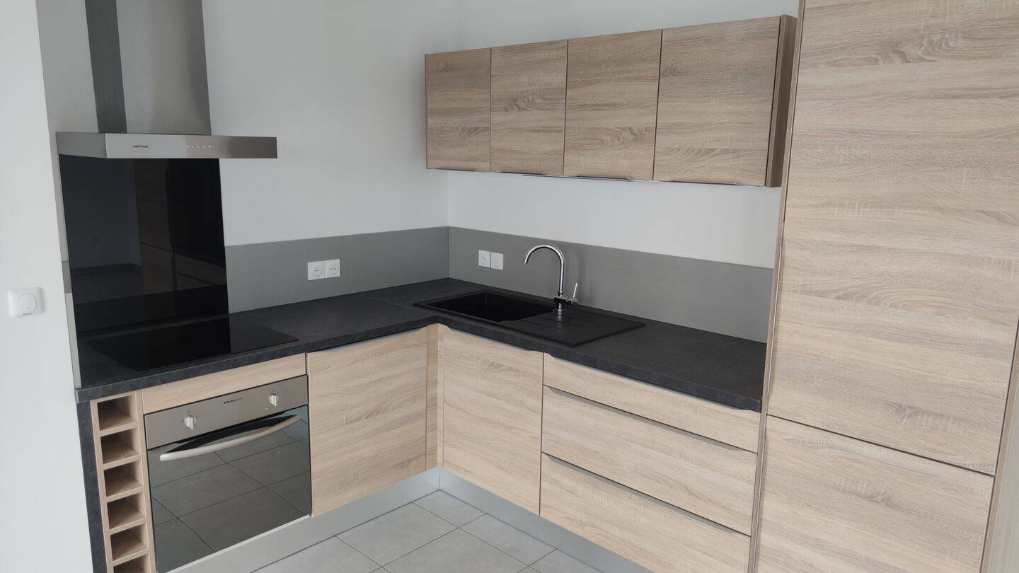 Appartement 4 pièces 83 m² · à Reims · 82,6 m² · 1 085 €/mois
