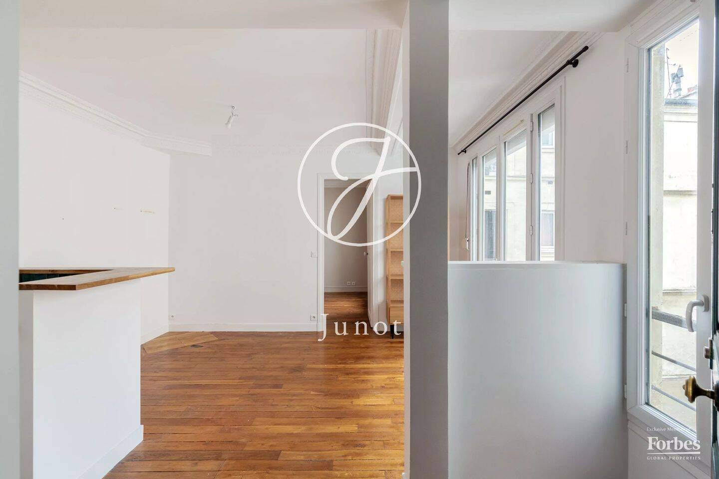 Appartement 2 pièces 34 m² · à Paris 18ème Arrondissement · 34 m² · 400 000 €