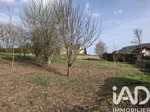 Terrain constructible à vendre 163 000 € 1 748 m² de terrain Ornans 25290