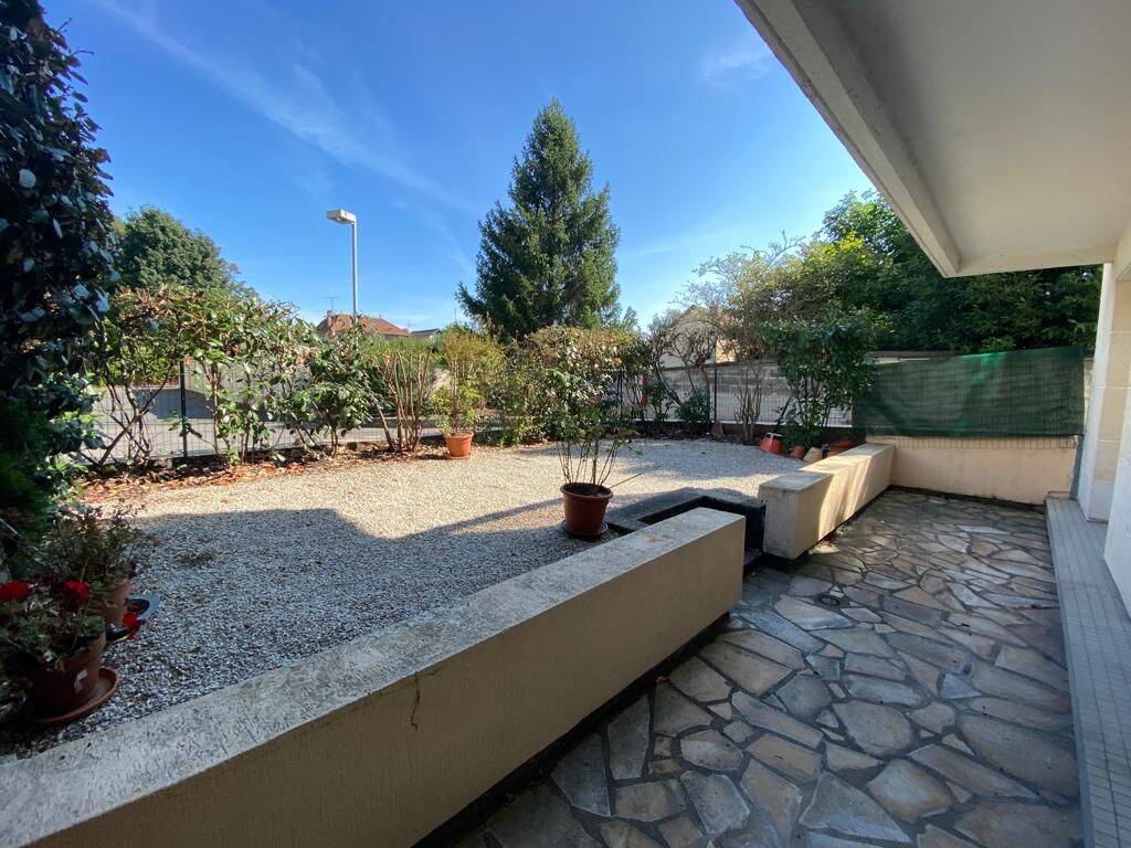 Appartement 2 pièces 45 m² · à Enghien-les-Bains · 45 m² · 1 215 €