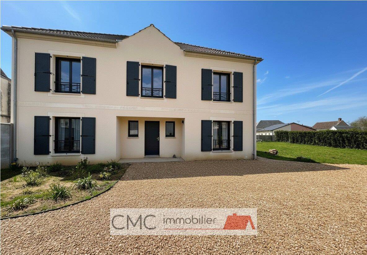 Maison 6 pièces 176 m² · à Bailleau-le-Pin · 176 m² · 349 000 €
