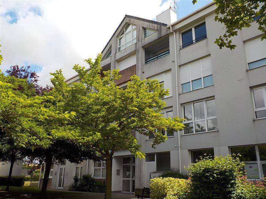 Appartement 1 pièce 25 m² · à Plaisir · 24,8 m² · 755 €