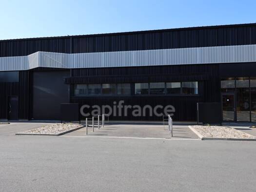 Local d'activités à vendre 535 085 € 577 m² d'espace de stockage Centre Ancien Caen 14000