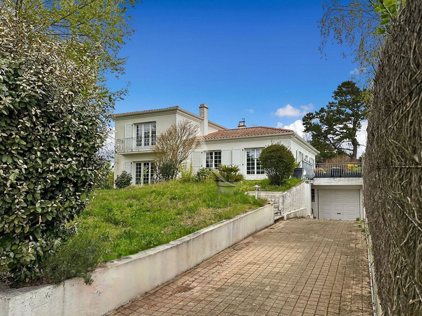 Maison 6 pièces 196 m² · à Saint-Jean-de-Monts · 195,8 m² · 359 000 €