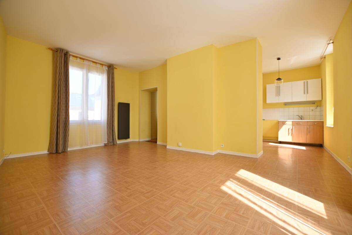 Appartement 2 pièces 62 m² · à Abbeville · 61,8 m² · 118 800 €