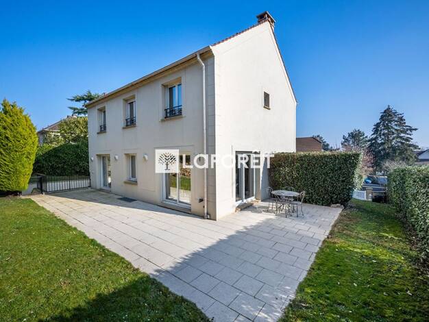 Maison à vendre 619 000 € 8 pièces 5 chambres 160 m² 639 m² de terrain Orgeval 78630