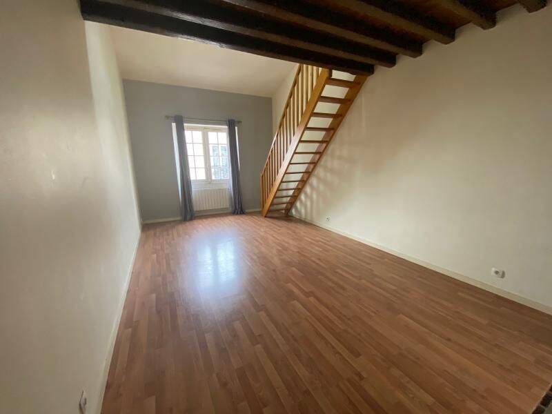 3 pièces 67 m² · à Bordeaux · 67 m² · 1 110 €