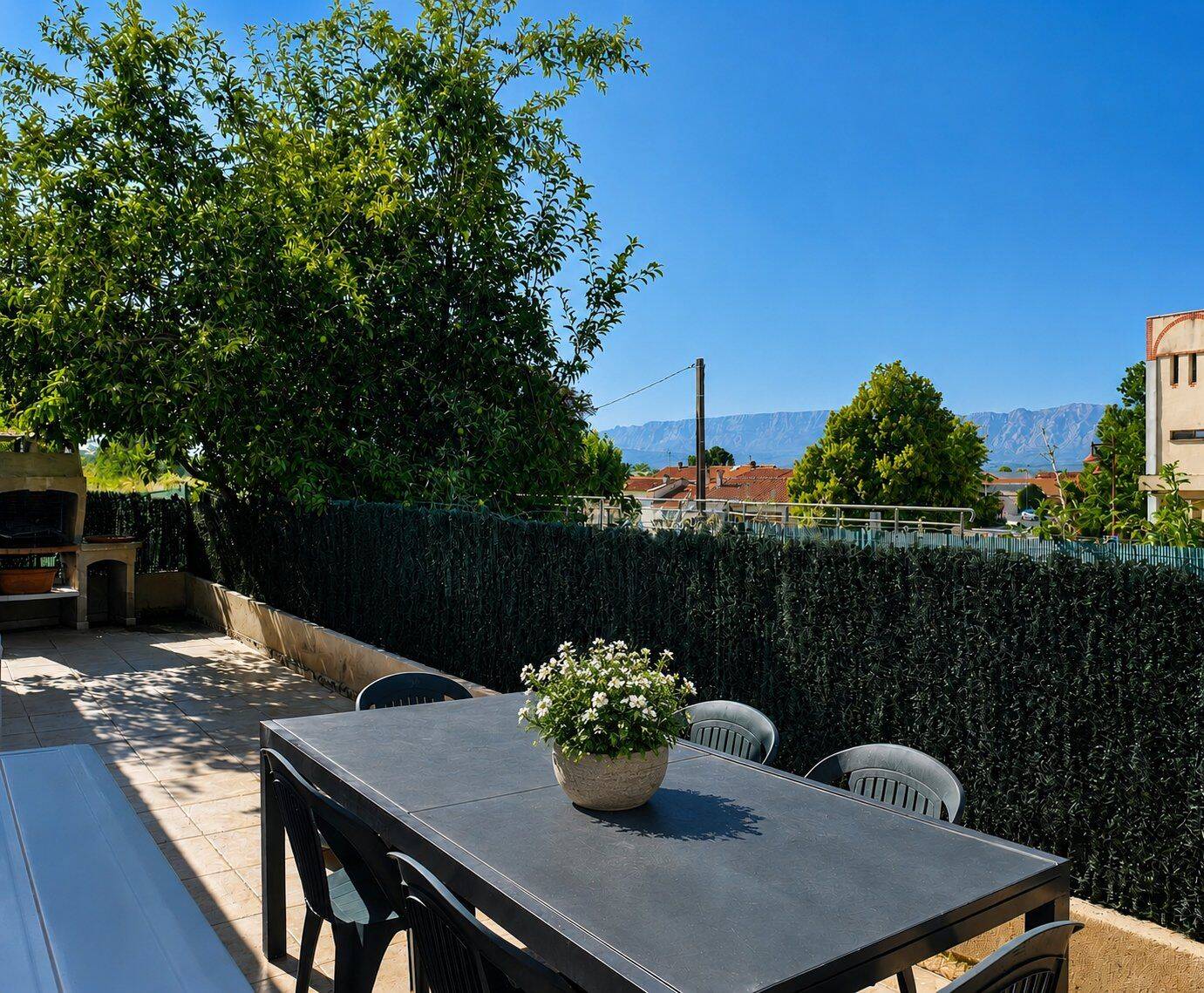 Maison 4 pièces 100 m² · à Trets · 99,5 m² · 319 000 €