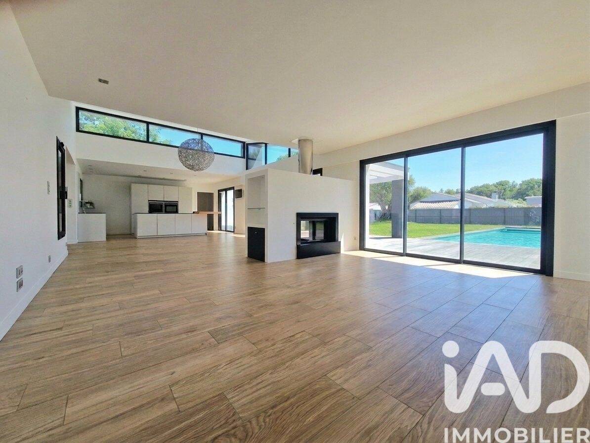 Maison 5 pièces 158 m² · à Saint-Hilaire-de-Riez · 158 m² · 650 000 €