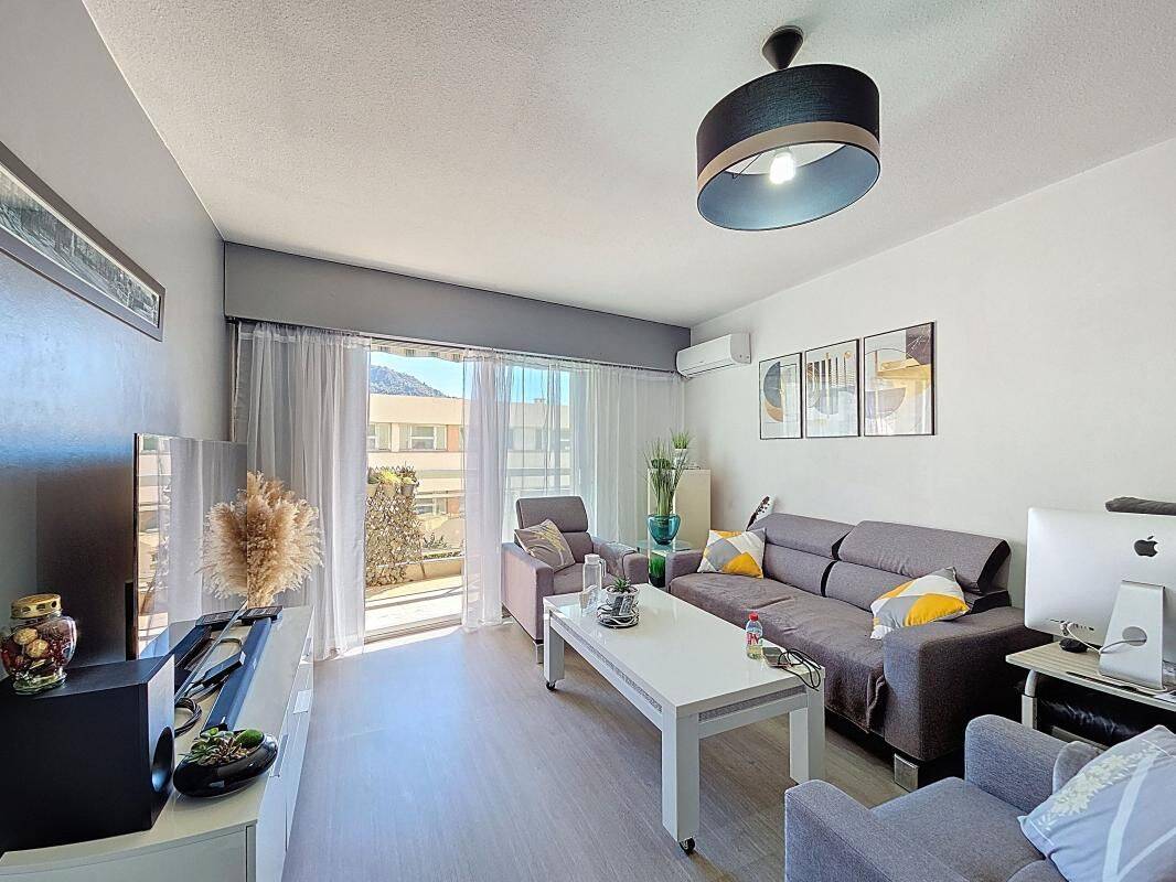 Appartement 3 pièces 63 m² · à Nice · 62,9 m² · 199 000 €