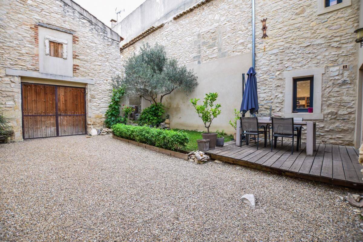 Maison 4 pièces 129 m² · à Tavel · 129 m² · 420 000 €