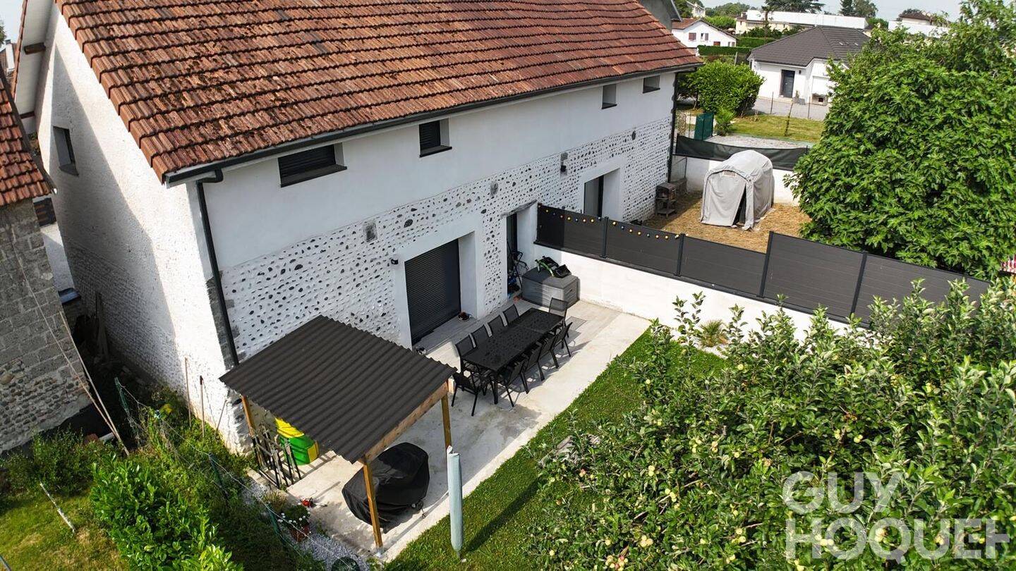 Maison 3 pièces 100 m² · à Artix · 100 m² · 244 500 €
