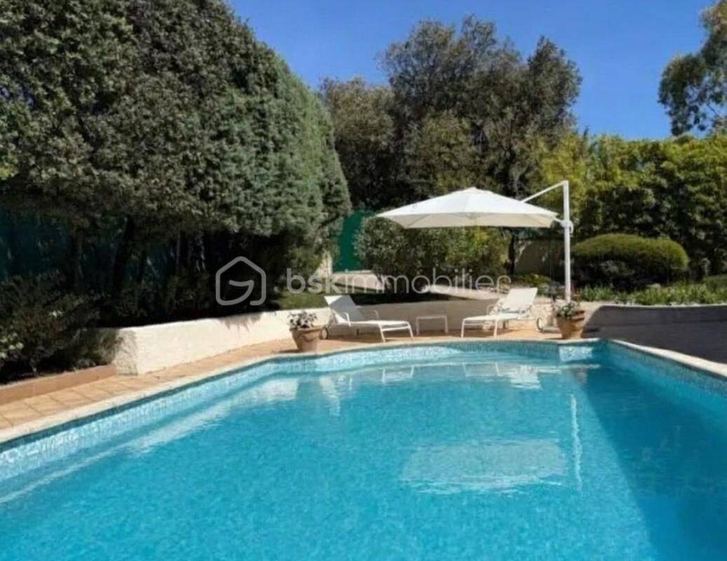 Maison 6 pièces 182 m² · à Saint-Gély-du-Fesc · 182,3 m² · 720 000 €