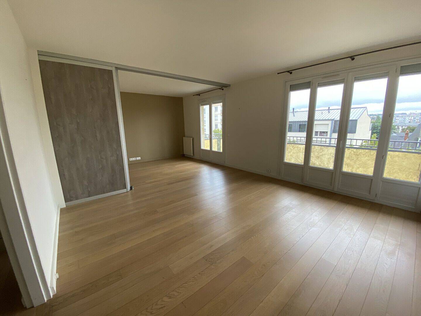 Appartement 3 pièces 74 m² · à Mantes-la-Jolie · 74 m² · 955 €