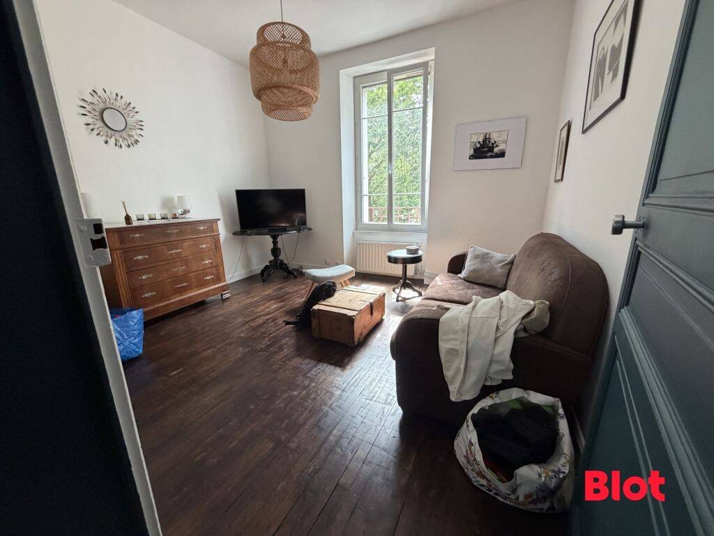 Appartement 2 pièces 50 m² · à Rennes · 49,9 m² · 216 300 €