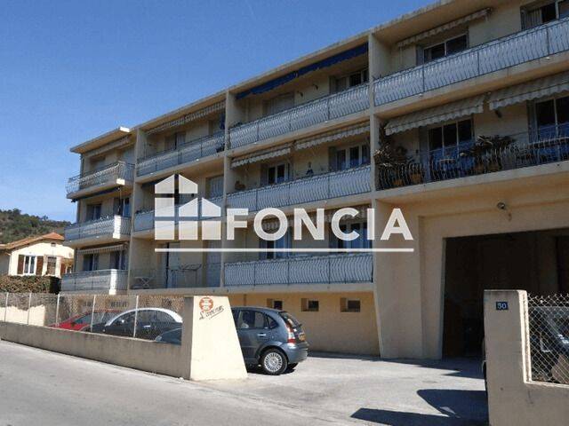 Appartement 3 pièces 65 m² · à Six-Fours-les-Plages · 64,8 m² · 895 €