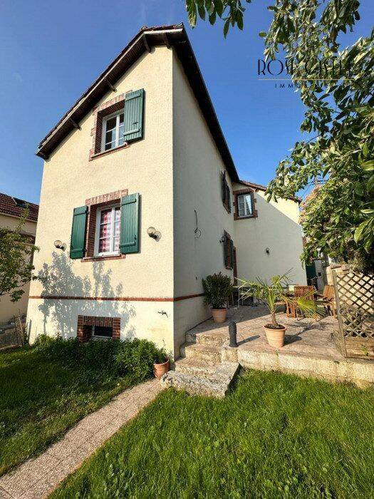 Maison 6 pièces 110 m² · à Chartres · 110 m² · 339 900 €