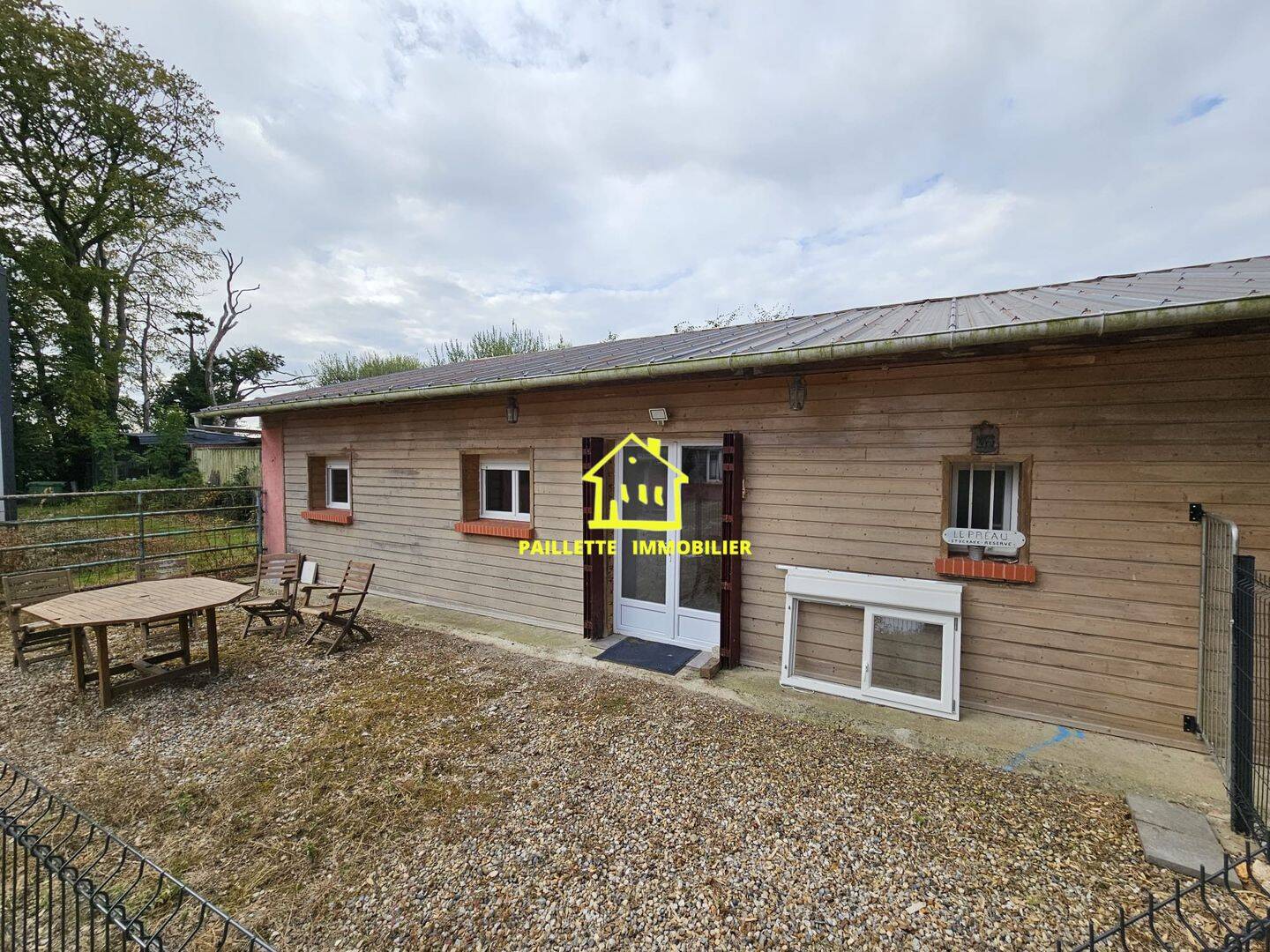 Maison 5 pièces 143 m² · à Gonneville-la-Mallet · 143,4 m² · 1 100 €/mois