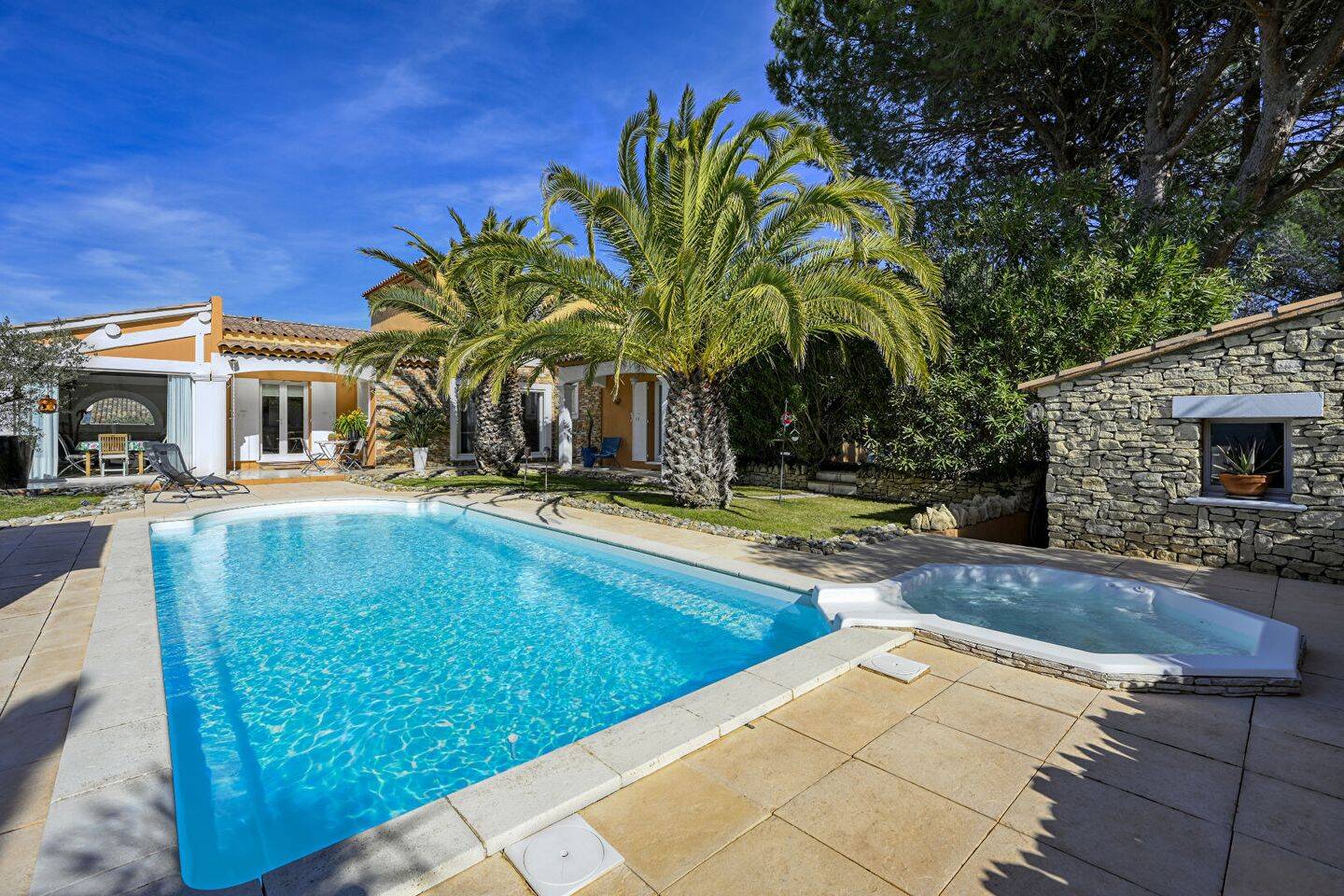 Maison 7 pièces 170 m² · à Salon-de-Provence · 170 m² · 699 000 €