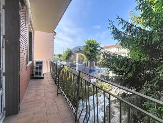 Appartement à vendre 224 000 € 3 pièces 2 chambres 71,9 m² Étage 1/2 Les Baudemons Thiais 94320
