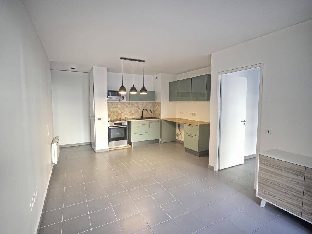 Appartement 2 pièces 44 m² · à Marseille 10ème Arrondissement · 44 m² · 890 €/mois