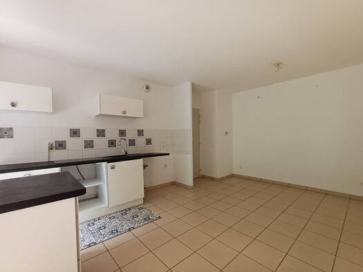 Appartement à vendre 160 000 € 2 pièces 1 chambre 41 m² RDC/4 Les Brosses Villeurbanne 69100