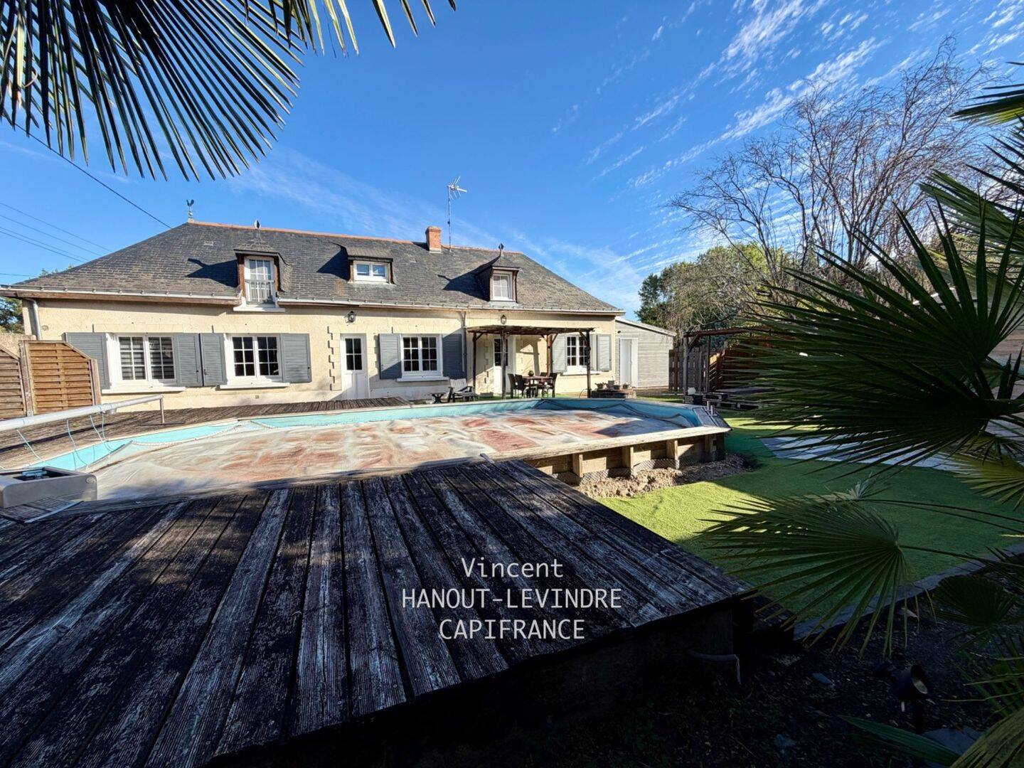 Maison 8 pièces 141 m² · à Rives-du-Loir-en-Anjou · 141 m² · 349 000 €