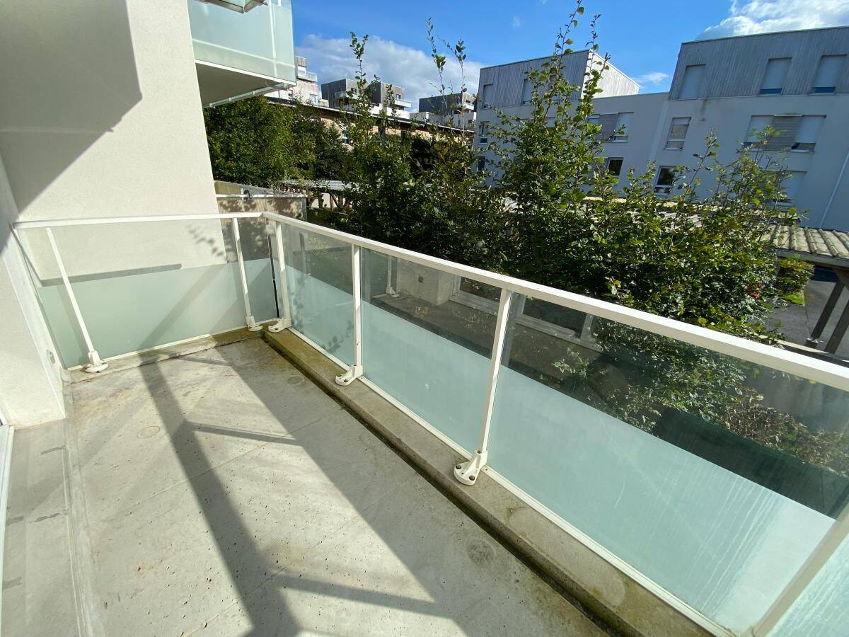 Appartement 2 pièces 55 m² · à Saint-Jacques-de-la-Lande · 55 m² · 646 €