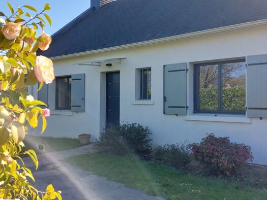 Maison à vendre 388 000 € 6 pièces 4 chambres 129 m² 858 m² de terrain Ouest Sucé-sur-Erdre 44240