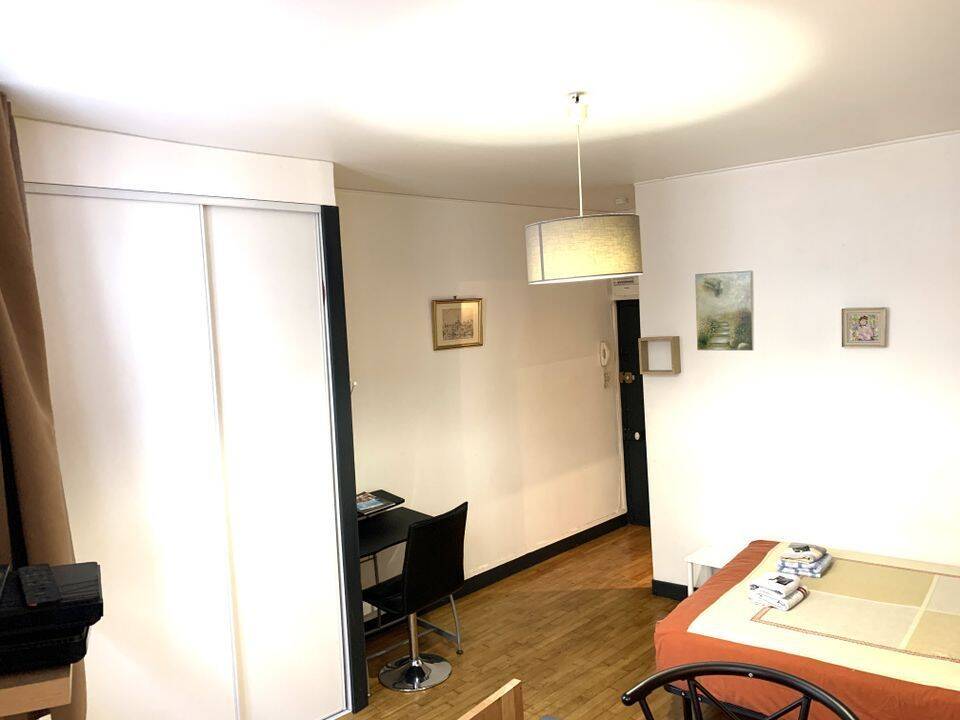 Appartement 1 pièce 20 m² · à Limoges · 20 m² · 490 €