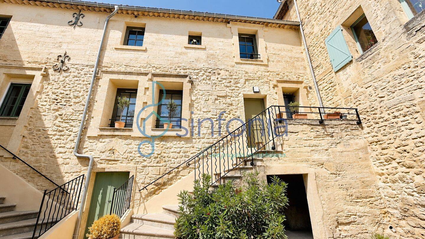 Appartement 3 pièces 84 m² · à Uzès · 83,7 m² · 486 000 €