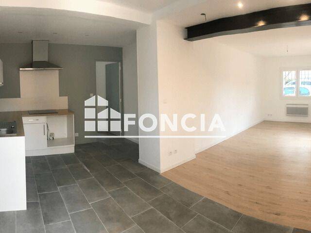 Appartement 3 pièces 63 m² · à Saint-Cyr-sur-Mer · 63,2 m² · 1 093 €/mois