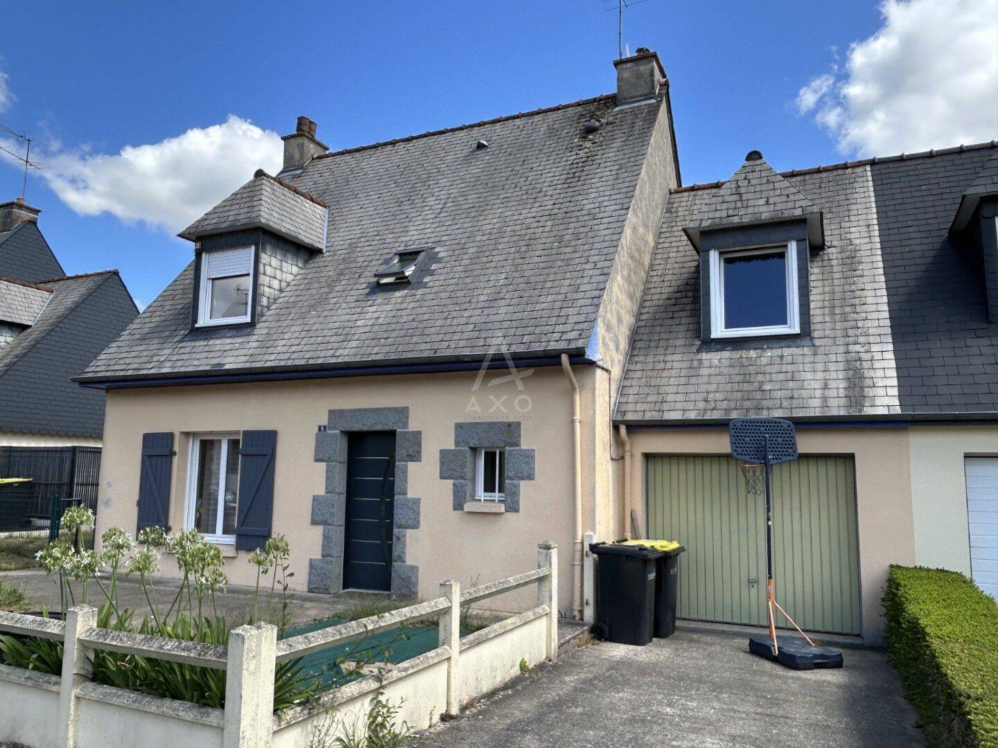 Maison 5 pièces 103 m² · à Saint-Germain-en-Coglès · 103 m² · 165 000 €