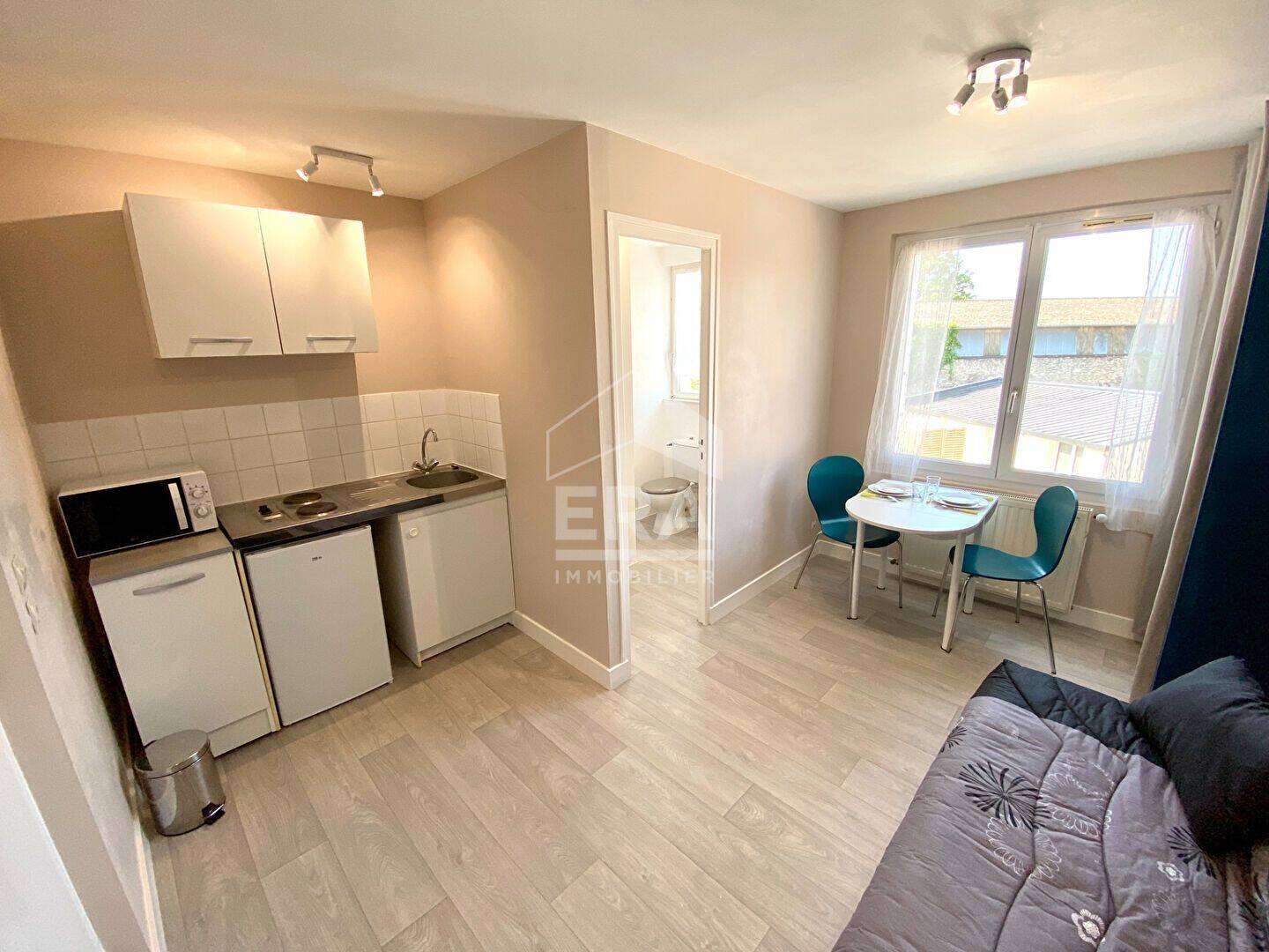 Appartement 1 pièce 15 m² · à Blois · 15 m² · 395 €