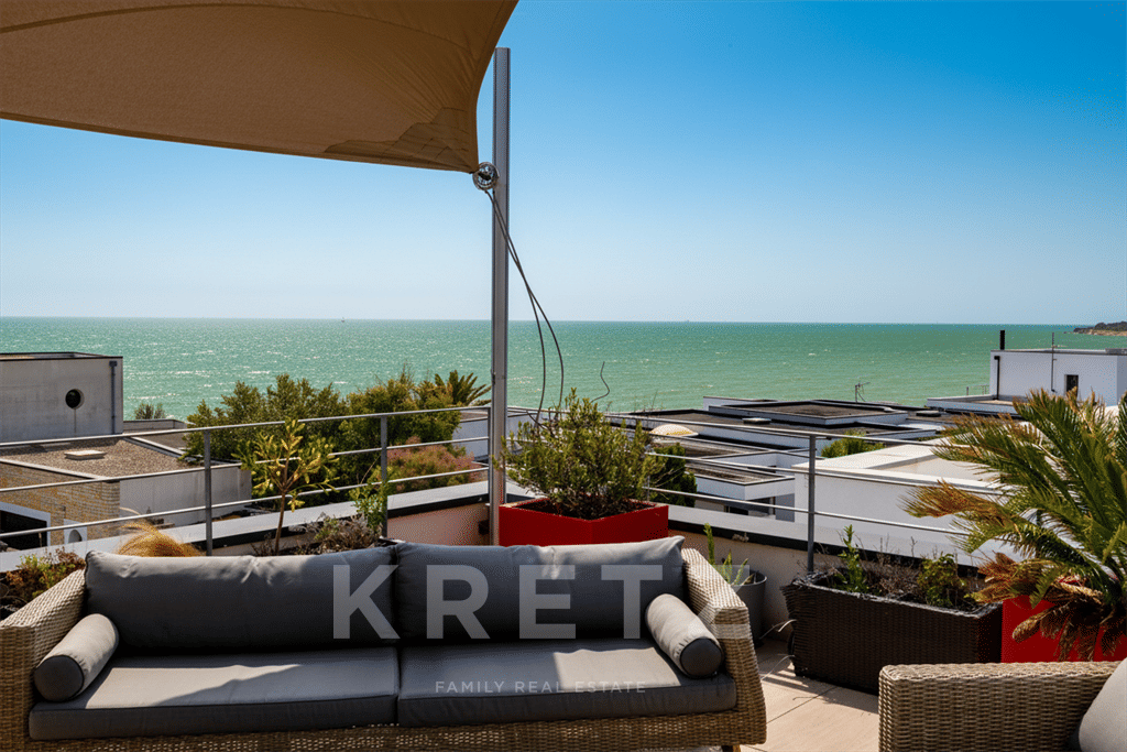 Maison 6 pièces 200 m² · à La Rochelle · 200 m² · 1 560 000 €